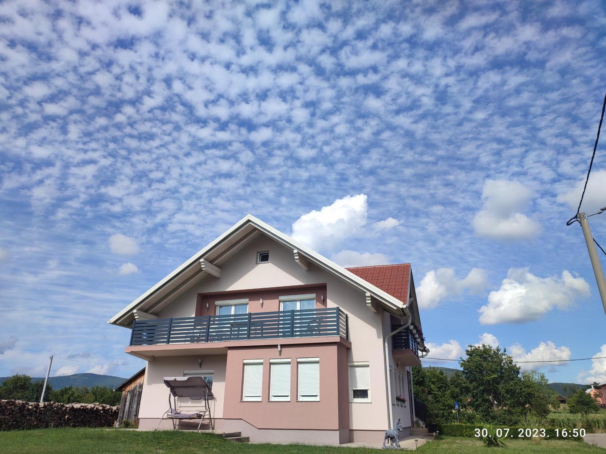 Apartman Swans Otočac Exteriér fotografie